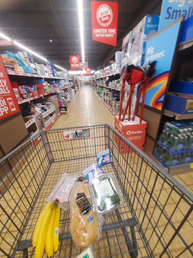 Supermarket «ALDI», reviews and photos, 1645 E Kearney St, Springfield, MO 65803, USA