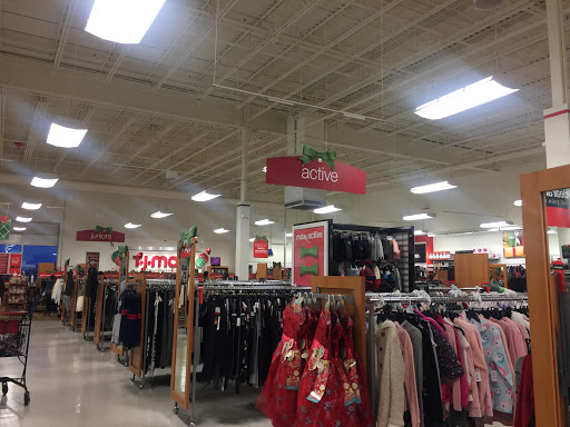 Department Store «T.J. Maxx», reviews and photos, 1751 Ritchie Station Ct, Capitol Heights, MD 20743, USA