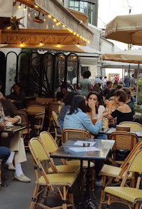 Atmosphère du Restaurant français Le Verre Luisant à Paris - n°4