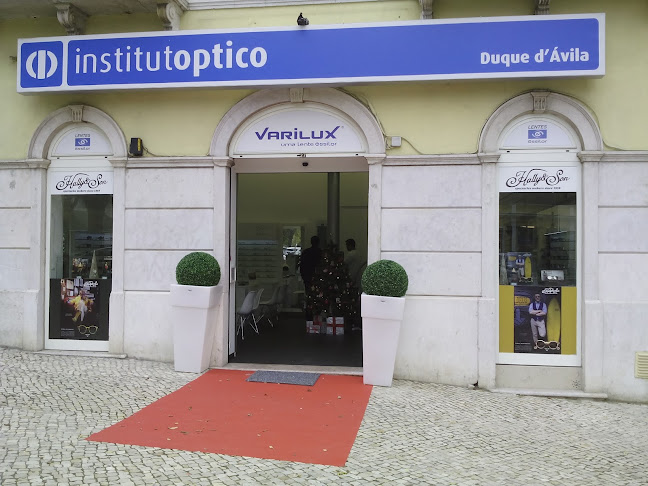 Instituto Óptico Duque D' Ávila - Lisboa