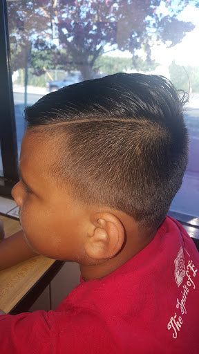 Barber Shop «Edinger Center Barbers», reviews and photos, 1412 W Edinger Ave # A, Santa Ana, CA 92704, USA