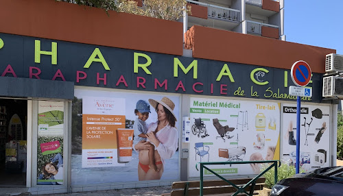 Grande Pharmacie de la Salamandre à Le Lavandou