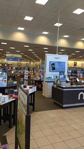 Book Store «Barnes & Noble», reviews and photos, 1600 Clarkson Rd, Chesterfield, MO 63017, USA