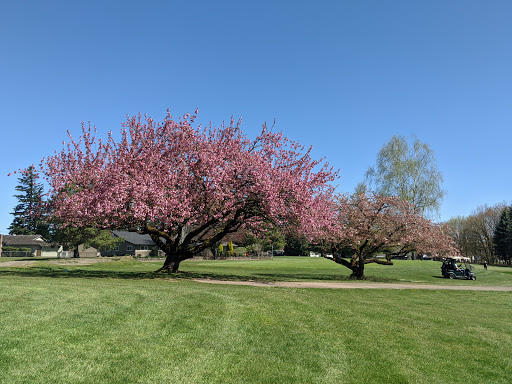 Golf Course «Gresham Golf Course», reviews and photos, 2155 NE Division St, Gresham, OR 97030, USA