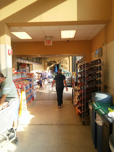 Grocery Store «ShopRite of Fishkill», reviews and photos, 738 U.S. 9 #2, Fishkill, NY 12524, USA