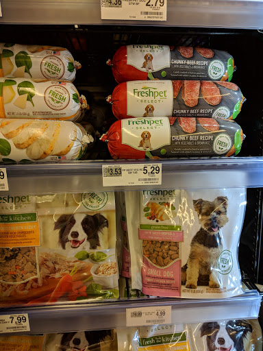 Grocery Store «Food Lion», reviews and photos, 1720 N Croatan Hwy, Kill Devil Hills, NC 27948, USA