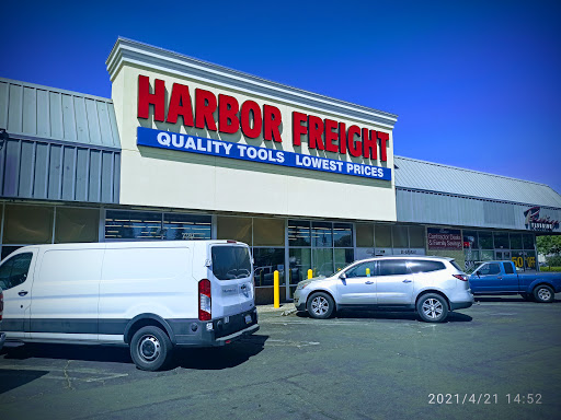 Hardware Store «Harbor Freight Tools», reviews and photos, 729 Colusa Ave b, Yuba City, CA 95991, USA