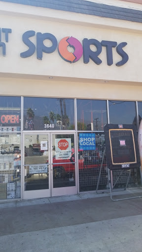 Sporting Goods Store «Play it Again Sports - Sporting Goods», reviews and photos, 3640 E Colorado Blvd, Pasadena, CA 91107, USA