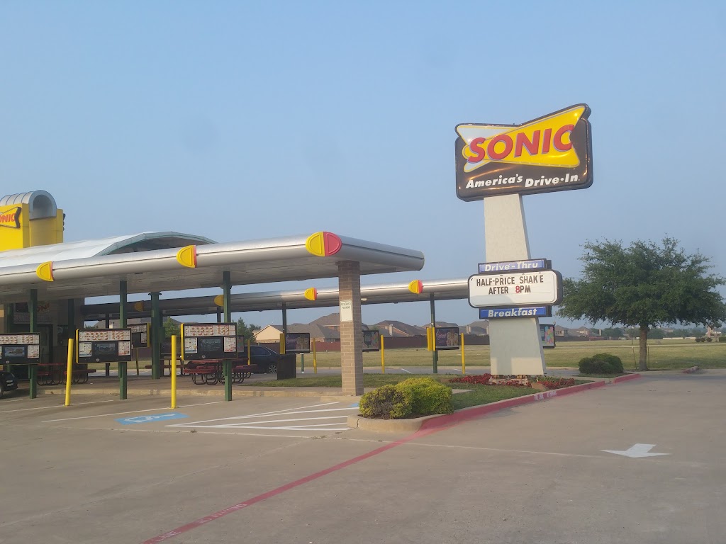 Sonic Drive-In 75166