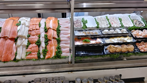 Grocery Store «Super Foodtown of Colonia», reviews and photos, 510 Inman Ave, Colonia, NJ 07067, USA