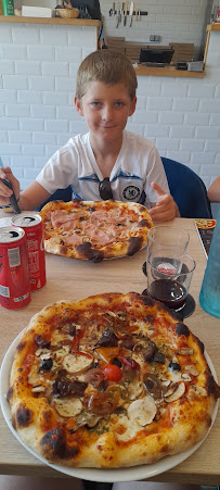Plats et boissons du Pizzeria RITCHI PIZZ' à Audenge - n°16