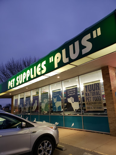 Pet Supply Store «Pet Supplies Plus», reviews and photos, 18610 W Bluemound Rd, Brookfield, WI 53045, USA