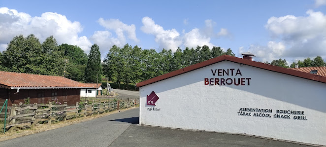 Venta Berrouet Unnamed Rd,, 64310 Sare, Espagne