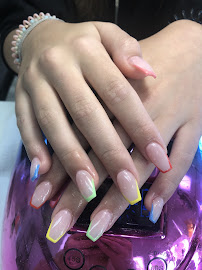 Deluxe Nail & Spa - Photo 1 - Car repair in Everett, WA, Everett