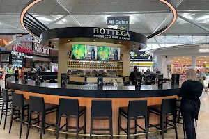 Bottega Prosecco Bar Stansted Airport image