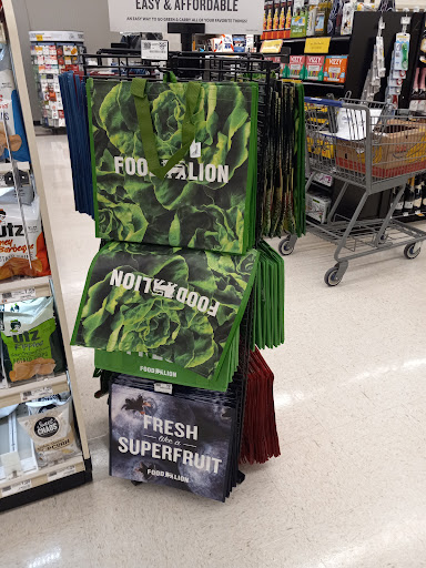 Grocery Store «Food Lion», reviews and photos, 241 Gateway Plaza Ste 104, Gate City, VA 24251, USA