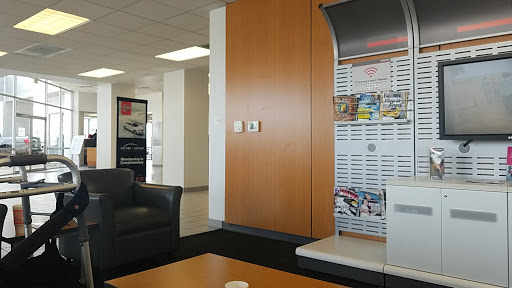 Car Dealer «Orr Nissan Shreveport», reviews and photos, 1240 E Bert Kouns Industrial Loop, Shreveport, LA 71105, USA