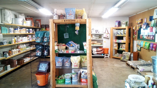 Animal Feed Store «Novato Horse & Pet Supply», reviews and photos, 7546 Redwood Blvd, Novato, CA 94945, USA