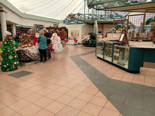 Shopping Mall «Crystal River Mall», reviews and photos, 1801 US-19, Crystal River, FL 34428, USA