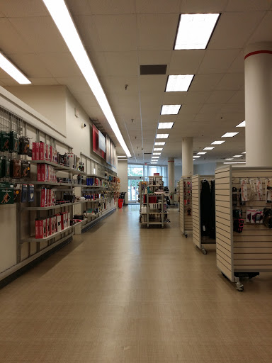 Clothing Store «Burlington Coat Factory», reviews and photos, 350 Towne Center Cir, Sanford, FL 32771, USA