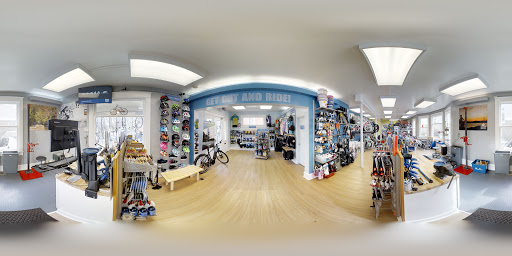 Bicycle Store «Takoma Bicycle», reviews and photos, 7030 Carroll Ave, Takoma Park, MD 20912, USA