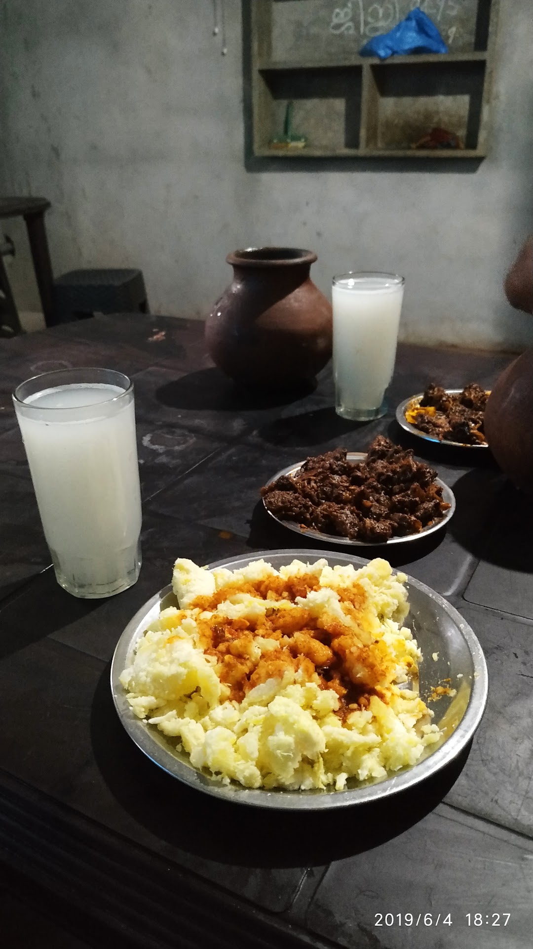 Toddy Bar