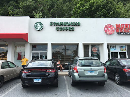 Starbucks, 132 Federal Rd, Danbury, CT 06811, USA, 