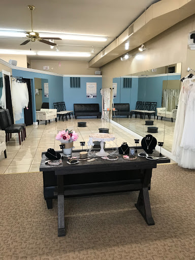 Bridal Shop «The Bridal Shoppe», reviews and photos, 525 Bailey Rd, Crystal City, MO 63019, USA