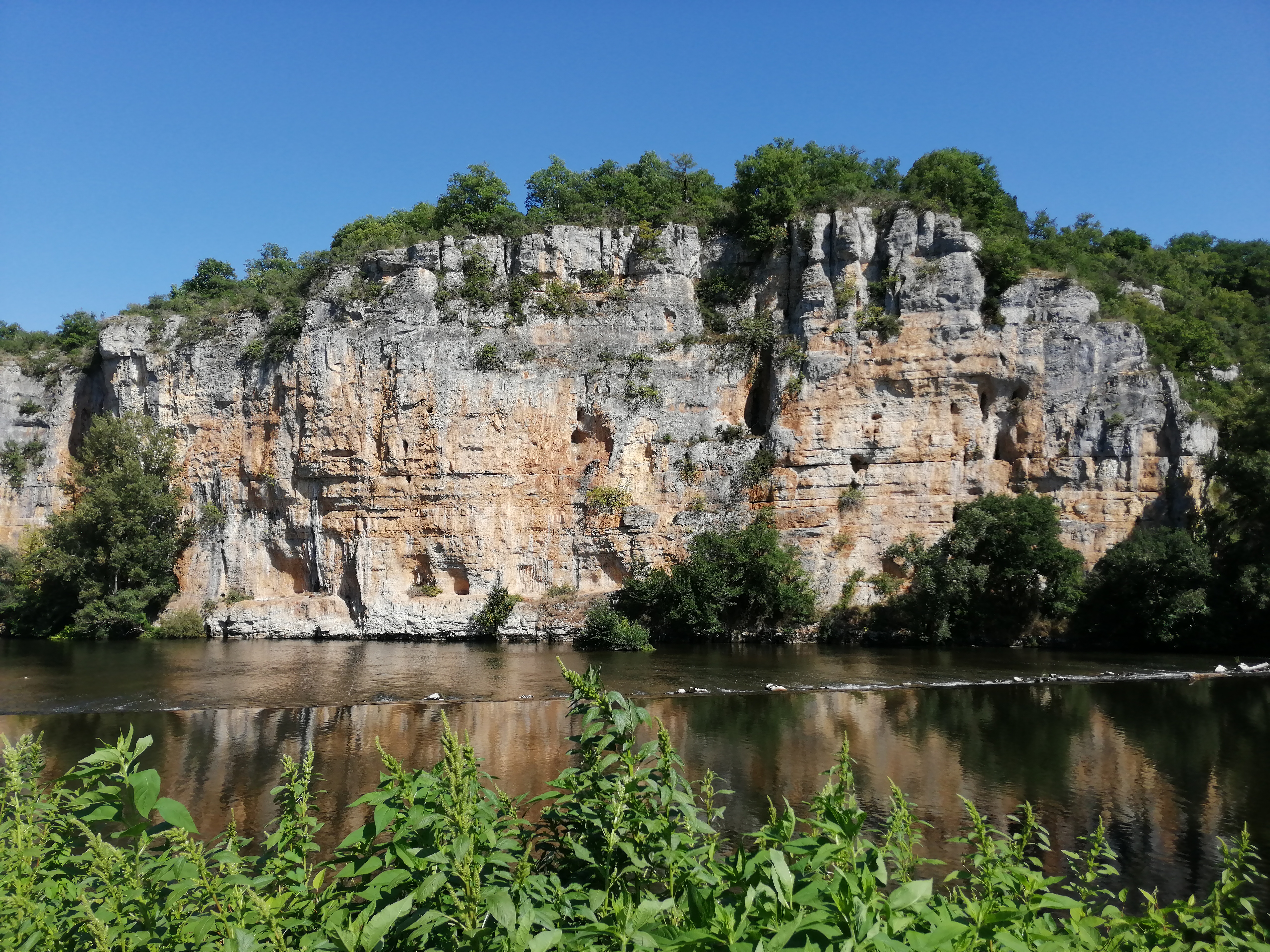 Photo n° 3 de l'avis de Candy.a fait le 30/08/2019 à 13:27