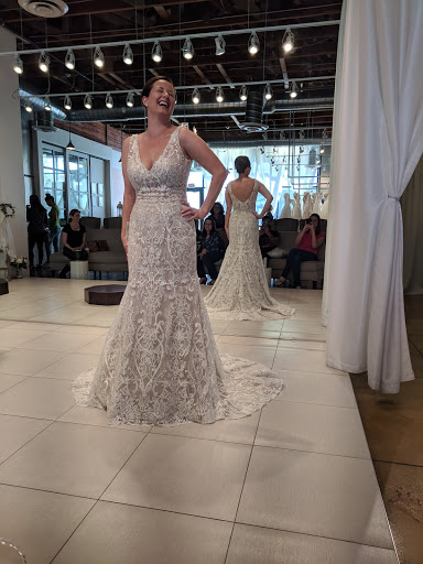 Bridal Shop «Luv Bridal», reviews and photos, 803 N 7th St, Phoenix, AZ 85006, USA