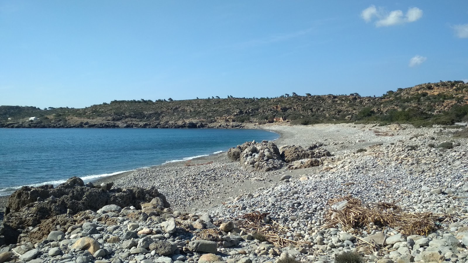 Spout beach'in fotoğrafı geniş bir kıyı şeridi ile birlikte