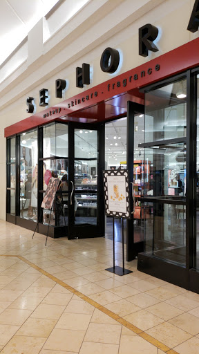 Cosmetics Store «SEPHORA», reviews and photos, 2414 E Sunrise Blvd #2204, Fort Lauderdale, FL 33304, USA