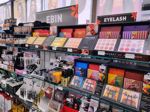 Beauty Supply Store «Beauty 4U», reviews and photos, 6333 Livingston Rd, Oxon Hill, MD 20745, USA