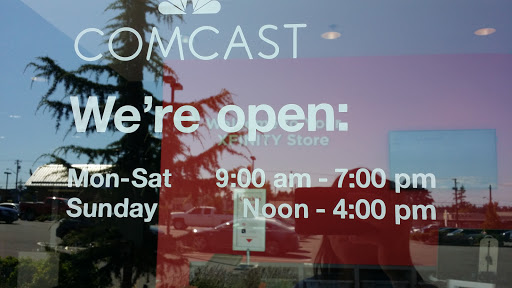 Internet Service Provider «Comcast Service Center», reviews and photos, 5935 6th Ave, Tacoma, WA 98406, USA