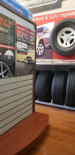 Tire Shop «Firestone Complete Auto Care», reviews and photos, 6944 W Chandler Blvd, Chandler, AZ 85226, USA