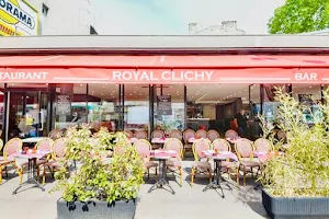 LE ROYAL CLICHY- Brasserie - Pizzeria et Tabac image