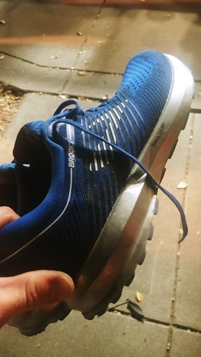 Shoe Store «Fleet Feet Sports», reviews and photos, 2311 J St, Sacramento, CA 95816, USA