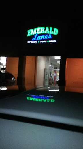 Bowling Alley «Emerald Lanes», reviews and photos, 140 Oakway Rd, Eugene, OR 97401, USA