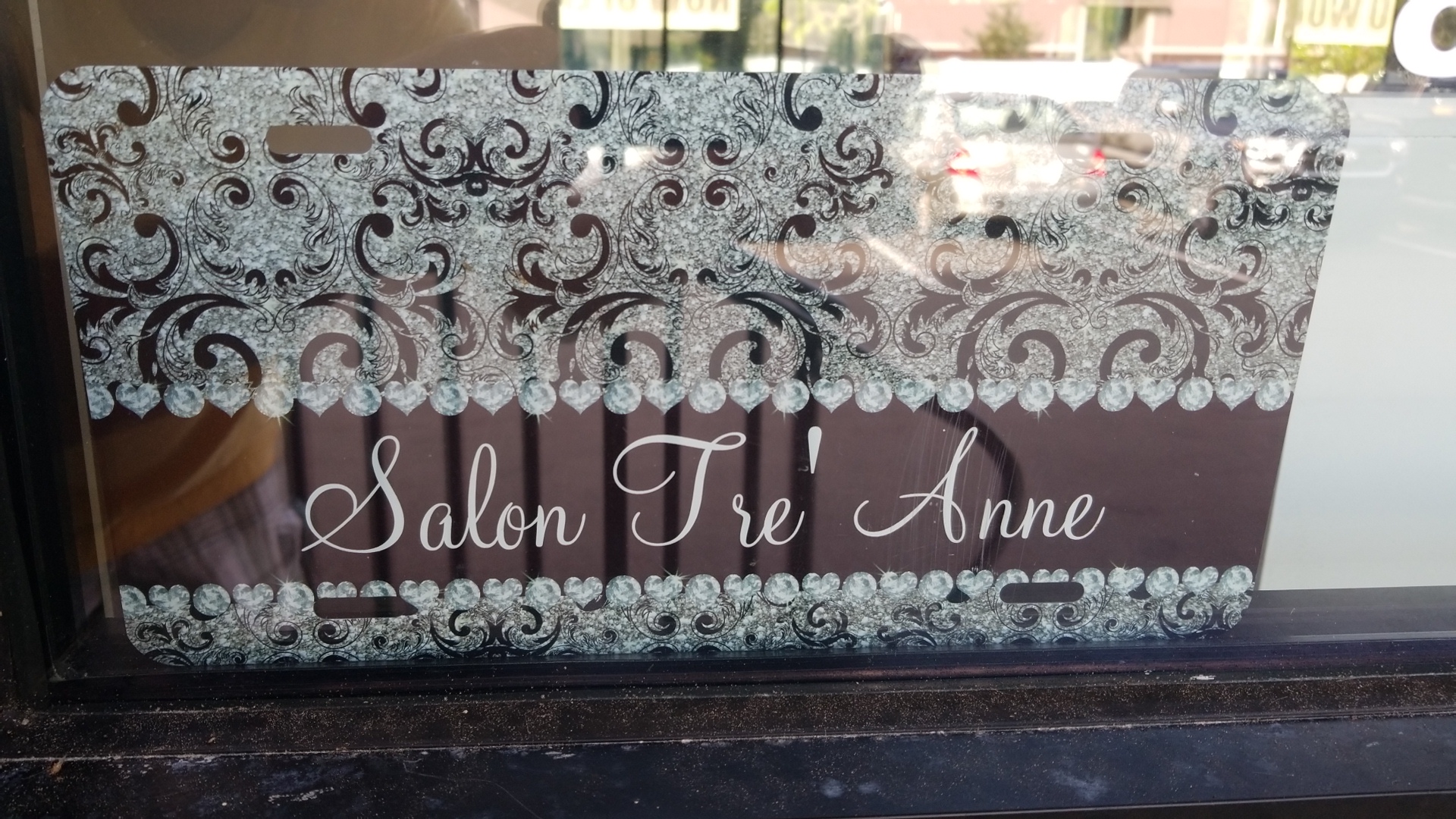 Salon Tre' Anne