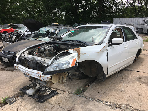 Auto Parts Store «DFW Auto Salvage», reviews and photos, 6071 W Davis St, Dallas, TX 75211, USA
