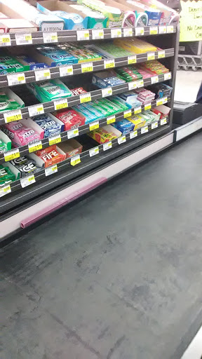 Grocery Store «Vowells Fresh Market», reviews and photos, 614 Bear Creek Rd E, Tuscaloosa, AL 35404, USA