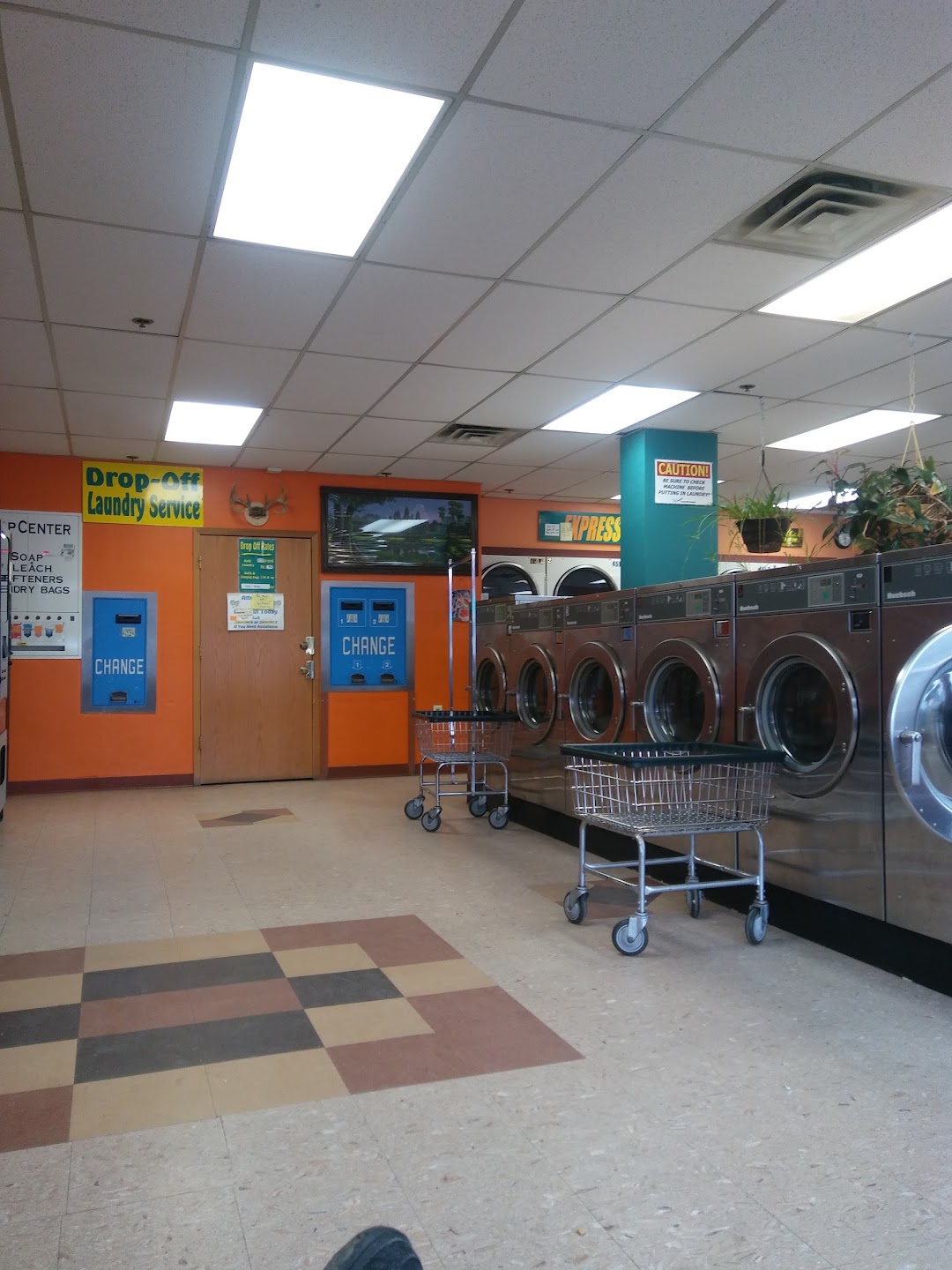 D Family Laundromat