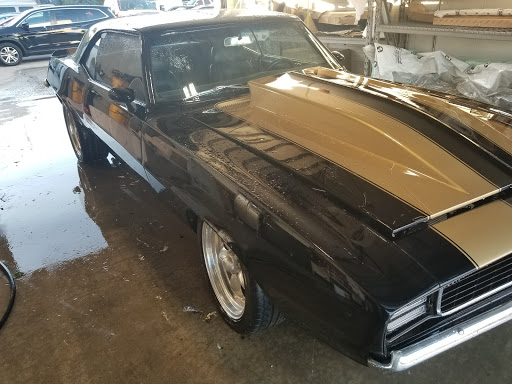 Auto Body Shop «Maaco Collision Repair & Auto Painting», reviews and photos, 2775 S 166th St, New Berlin, WI 53151, USA