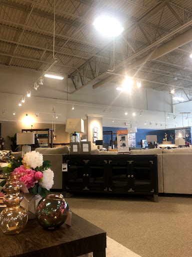 Furniture Store «Ashley HomeStore», reviews and photos, 1301 W Osceola Pkwy, Kissimmee, FL 34741, USA