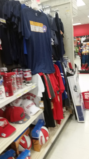 Department Store «Target», reviews and photos, 4777 S 27th St, Greenfield, WI 53221, USA