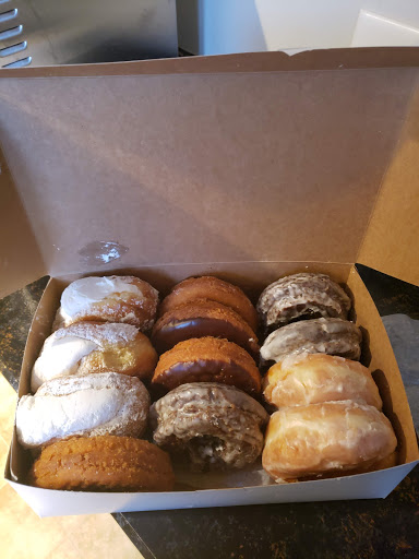 Donut Shop «Donut Shack», reviews and photos, 487 Westford St, Lowell, MA 01851, USA