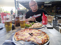 Pizza du Restaurant de la plage à Grimaud - n°3