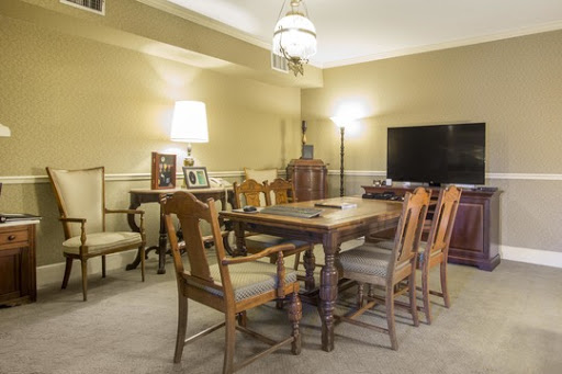 Funeral Home «Stowers Funeral Home», reviews and photos, 401 W Brandon Blvd, Brandon, FL 33511, USA