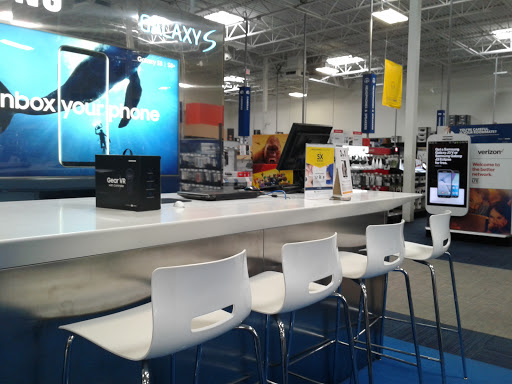 Electronics Store «Best Buy», reviews and photos, 187 Creekside Way, New Braunfels, TX 78130, USA