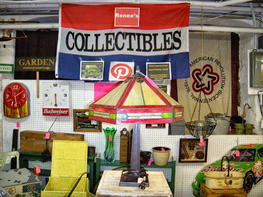 Olde Factory, 139 S Hanover St, Hummelstown, PA 17036, USA, 